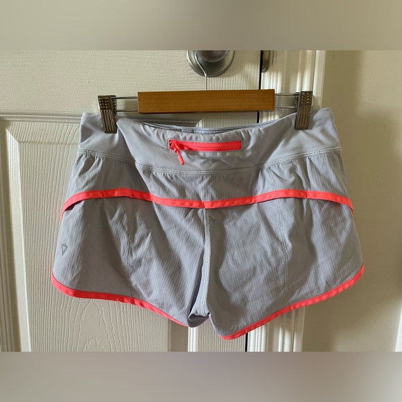 Ivivva Pastel Blue 2.5” Shorts - Picture 2 of 3